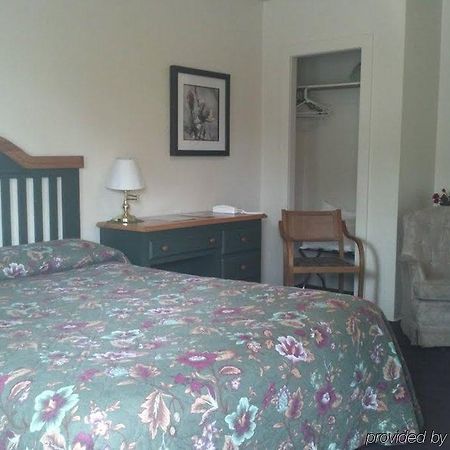 Manor Motel แอชแลนด์ ภายนอก รูปภาพ