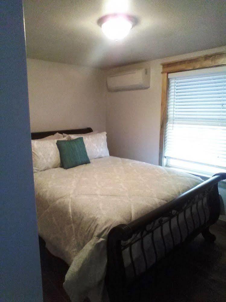 Manor Motel แอชแลนด์ ภายนอก รูปภาพ